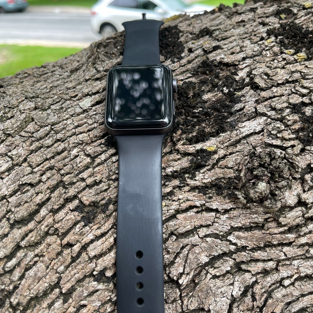 Apple 3 Series with cellular watch.